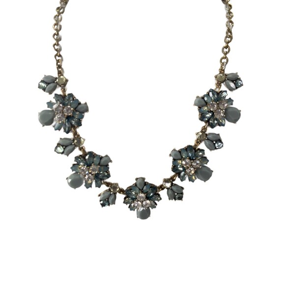 Blue Floral Polished Faceted Crystal Gemstone Rhinestone Bib Statement Necklace - Picture 3 of 12